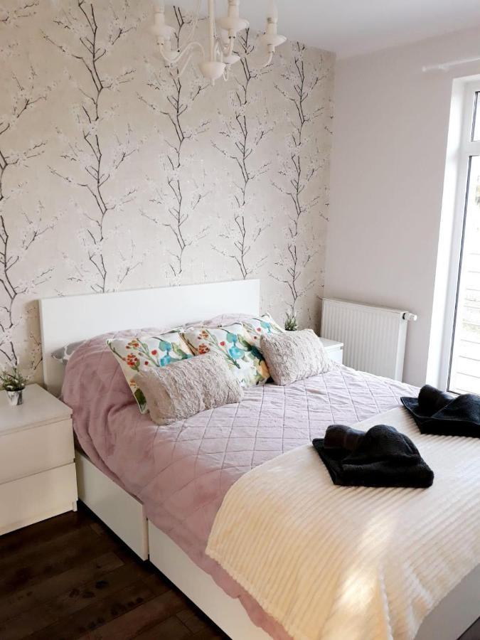 Przy Centrum Apartment Jelenia Gora Exterior photo